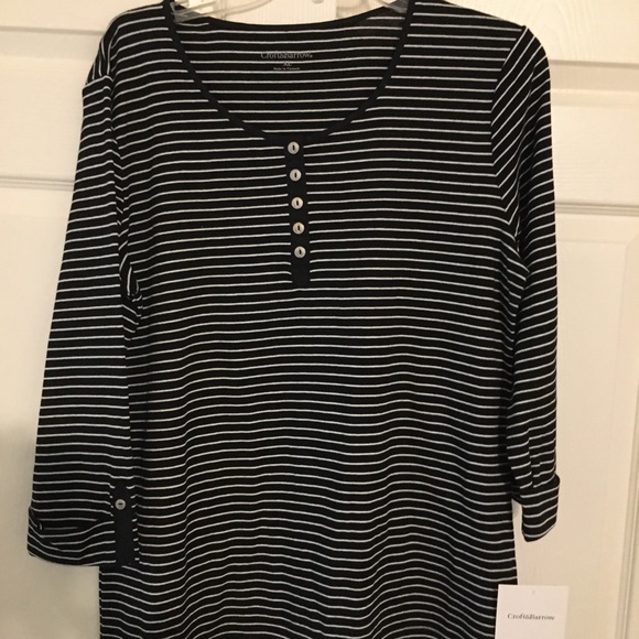 Woman’s New, xl Croft&Barrow top - Picture 2 of 4